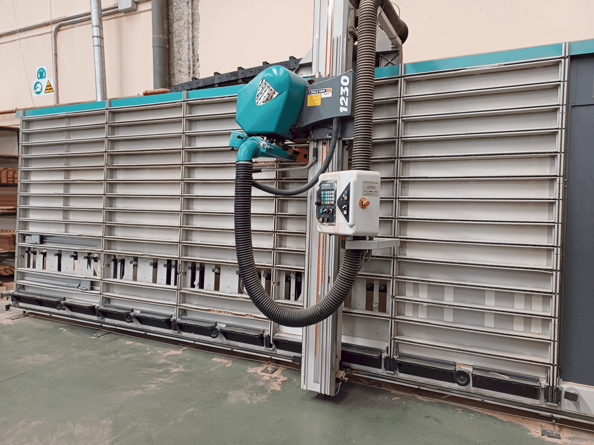 Frontansicht der HOLZHER PK 1230  Maschine