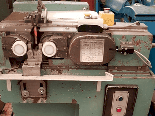 Frontansicht der Izpe RSC 100  Maschine