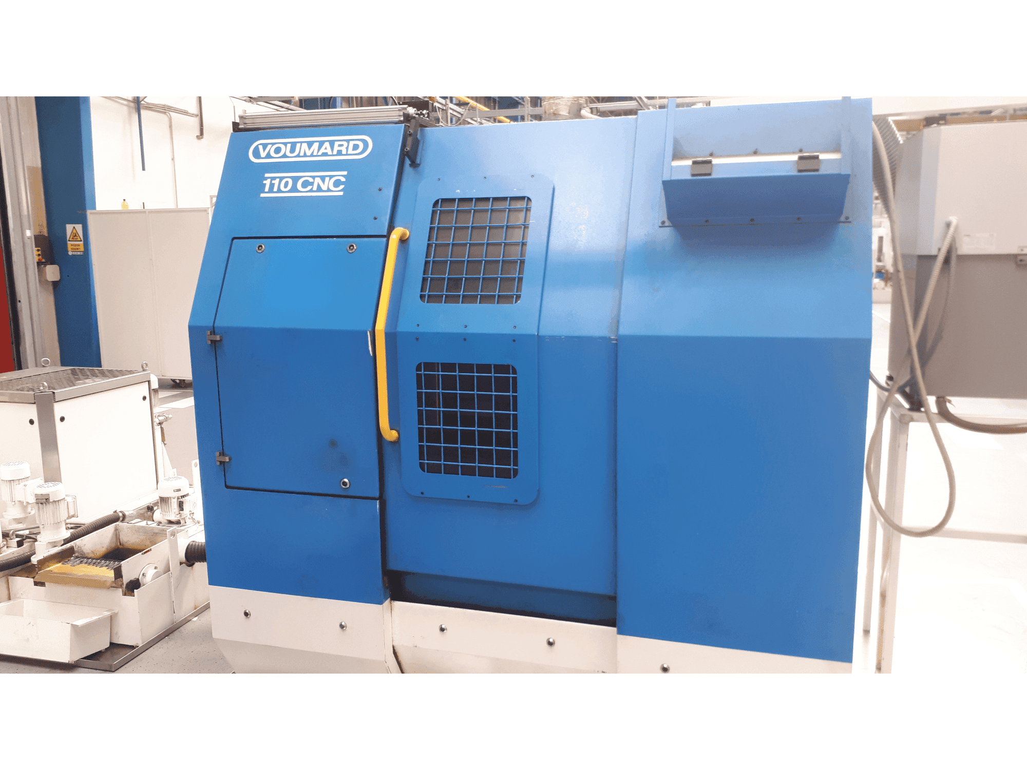 Frontansicht der VOUMARD 110 CNC T  Maschine