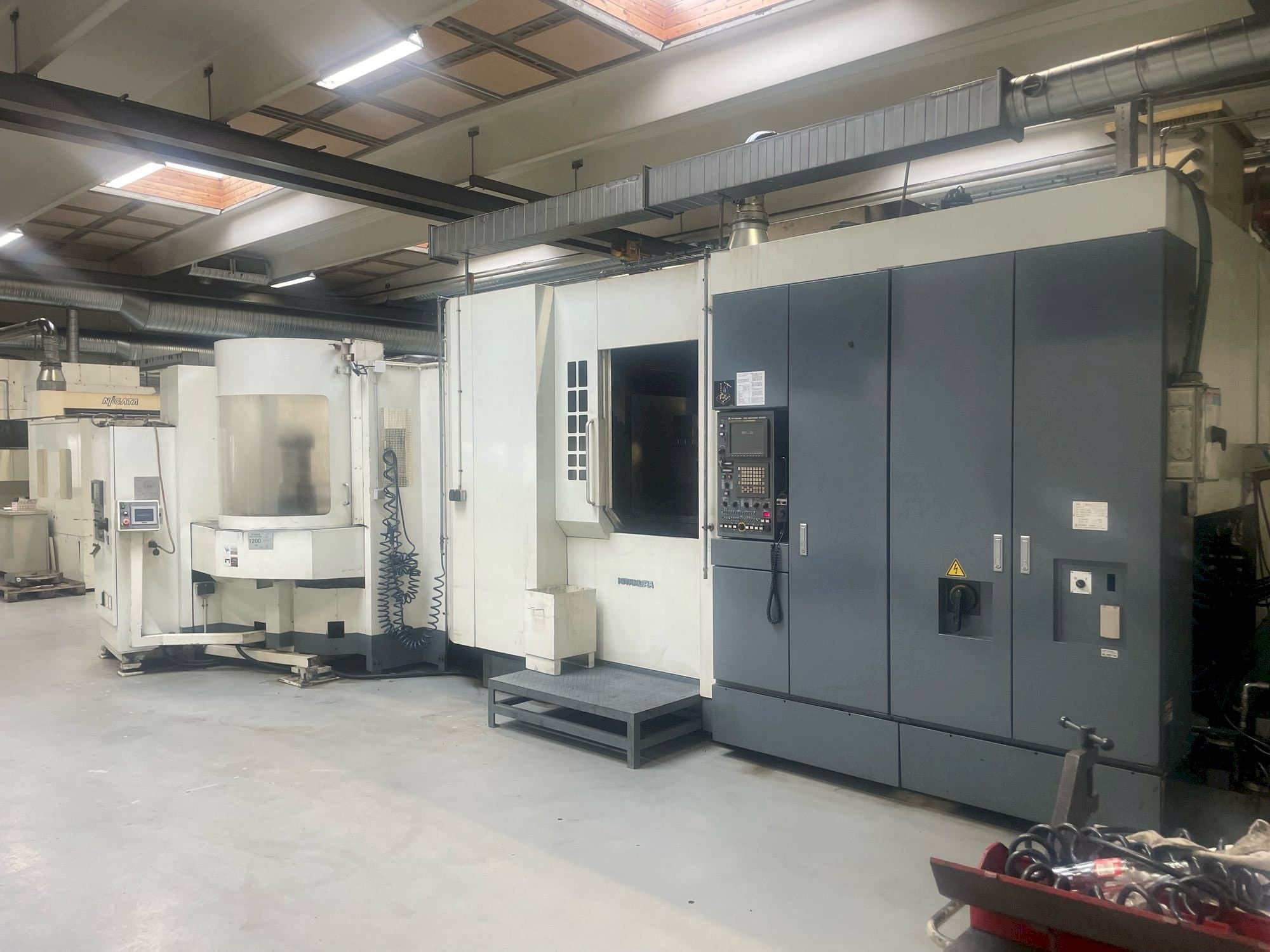 Frontansicht der Kitamura HX630i Maschine