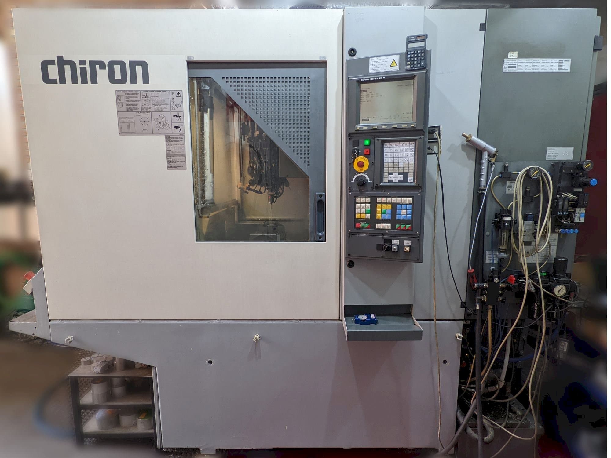 Frontansicht der CHIRON Fz 08w  Maschine