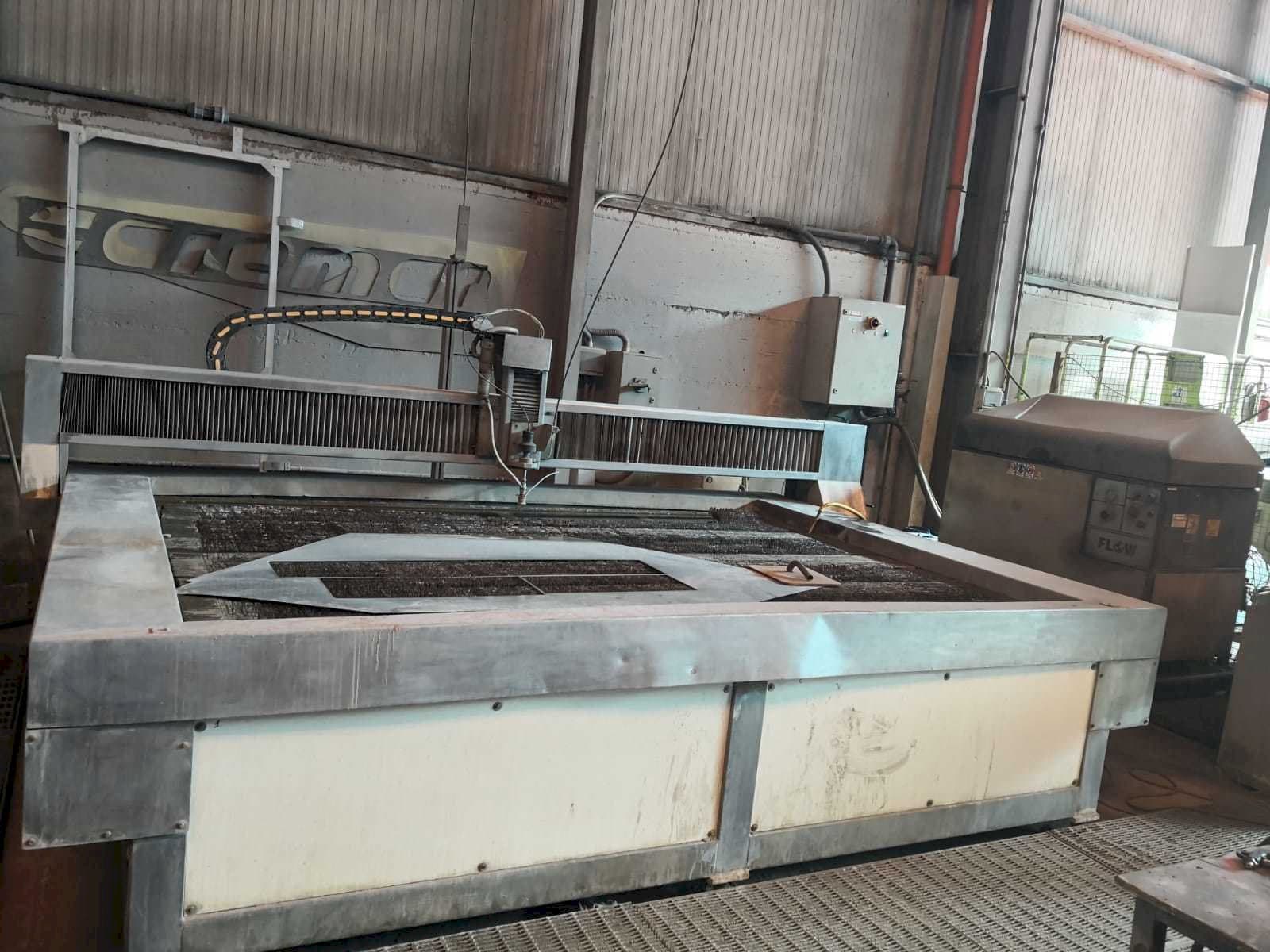 Frontansicht der Flow 7xs 55  Maschine