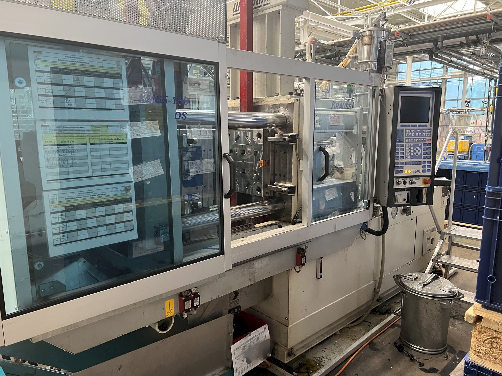 Frontansicht der Krauss Maffei KM 65-160 C2  Maschine