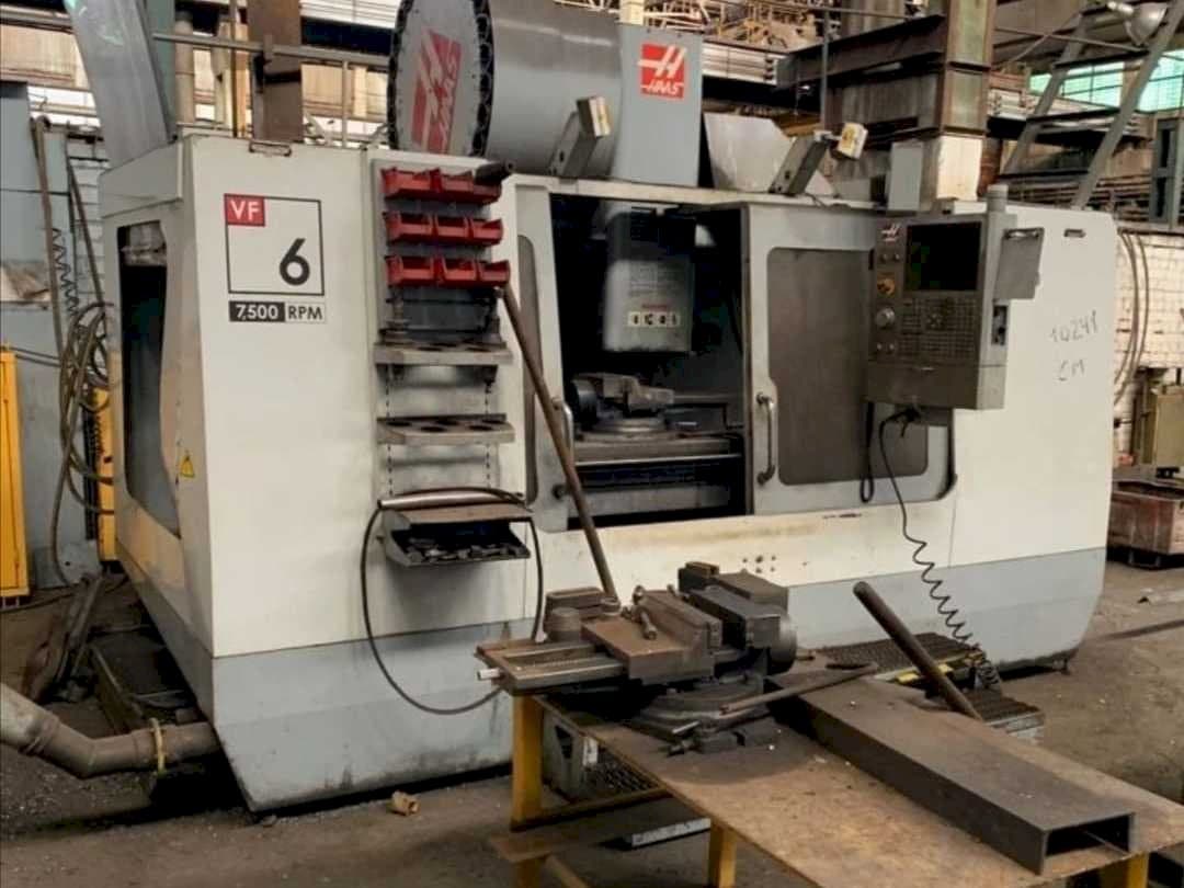 Frontansicht der HAAS VF-6/50  Maschine