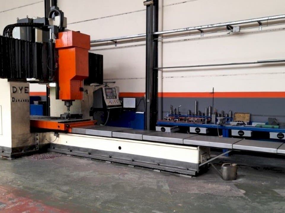 Frontansicht der DYE FD-3600  Maschine