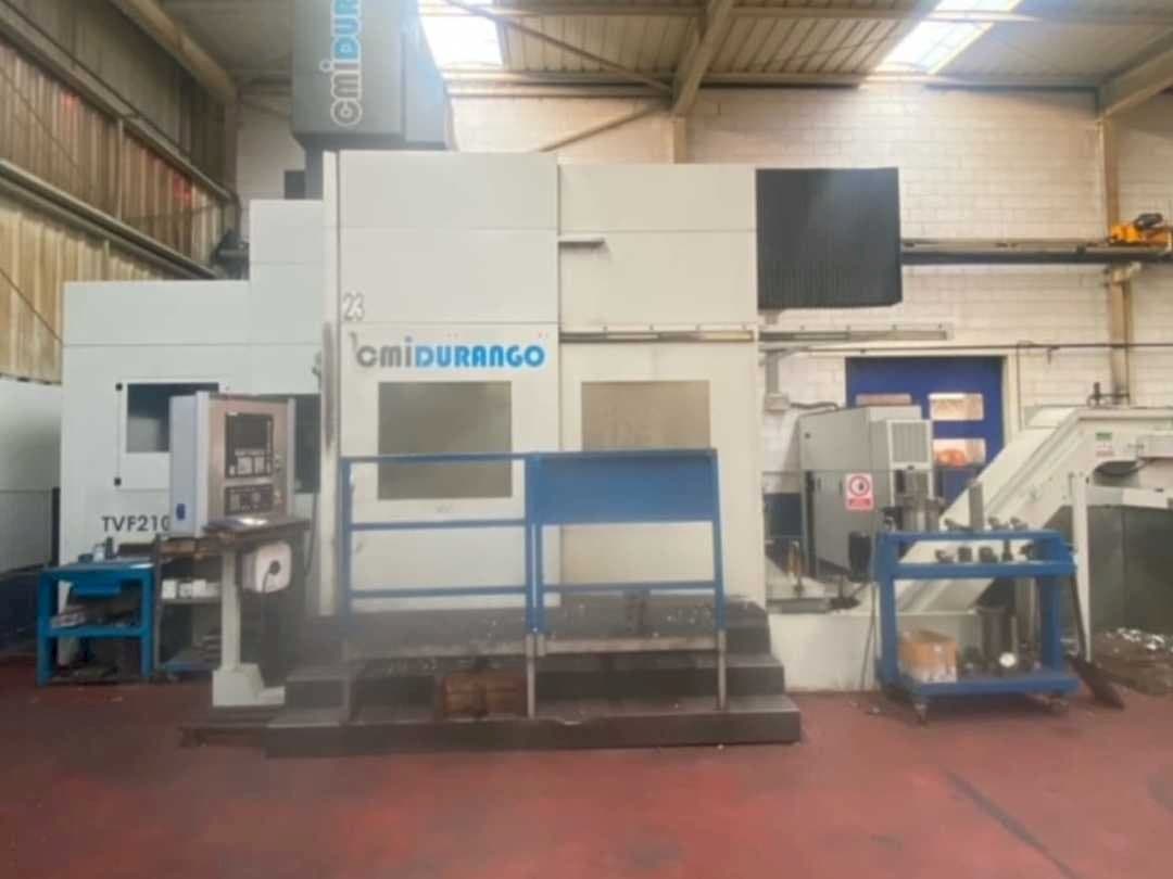 Frontansicht der cmiDURANGO TVF210-2000  Maschine