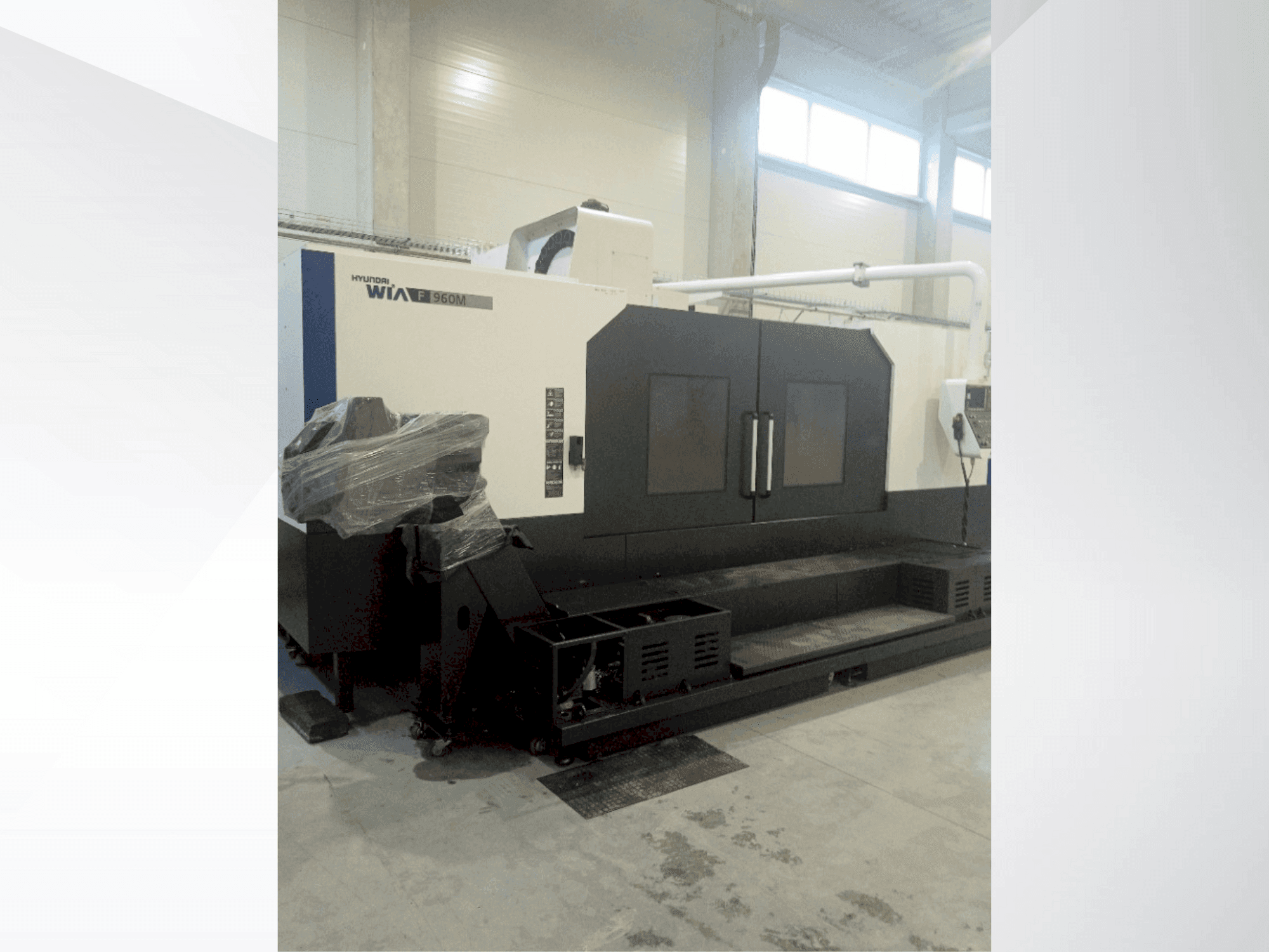 Frontansicht der Hyundai Wia F 960M  Maschine