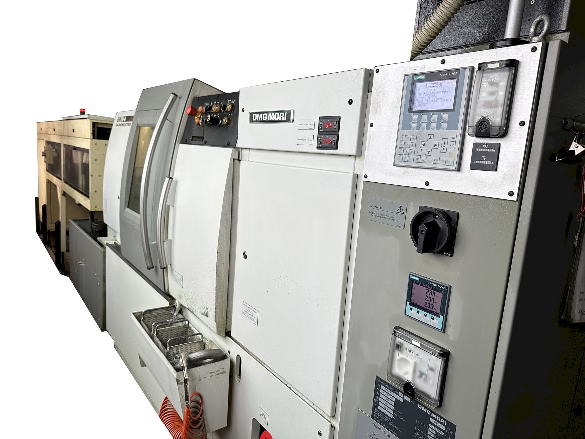 Frontansicht der DMG MORI GILDEMEISTER GM 16-6AC  Maschine