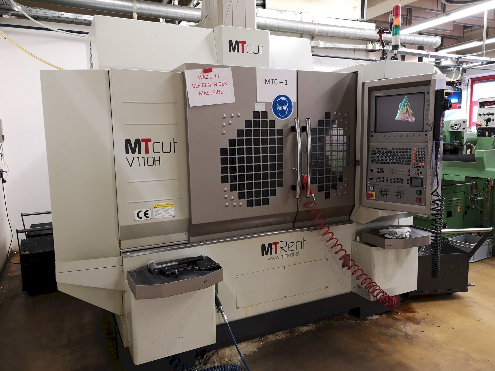 Frontansicht der MT Cut V110H  Maschine