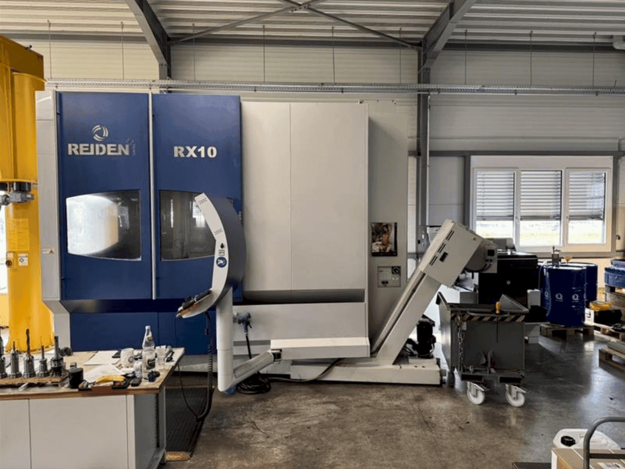 Frontansicht der Reiden RX10 5X  Maschine