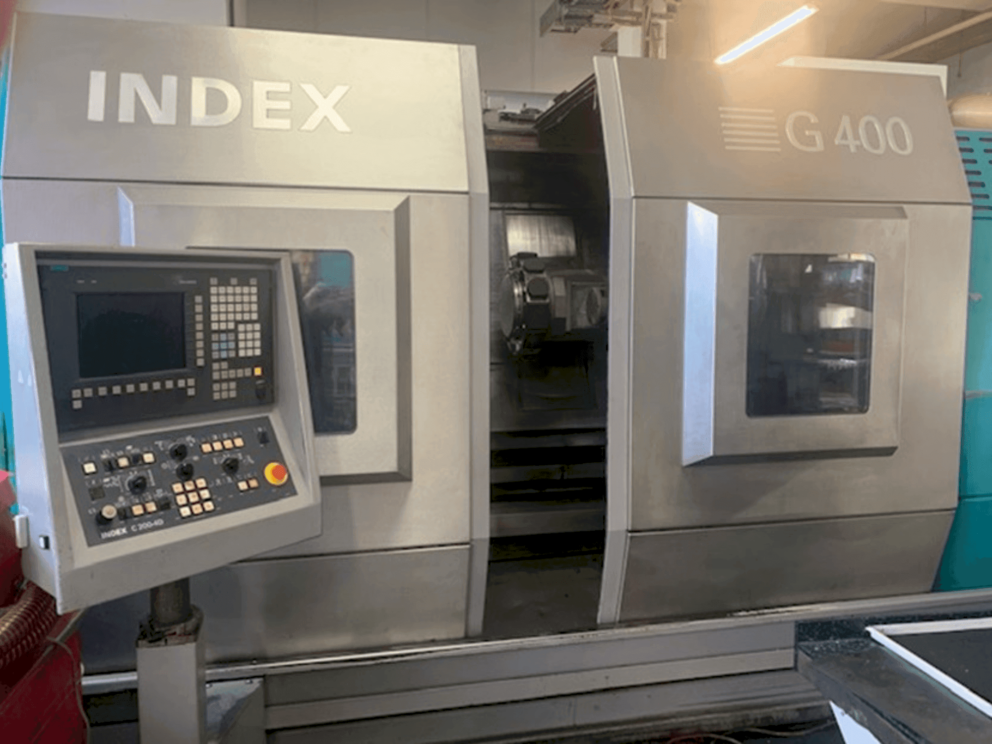 Frontansicht der Index G400  Maschine