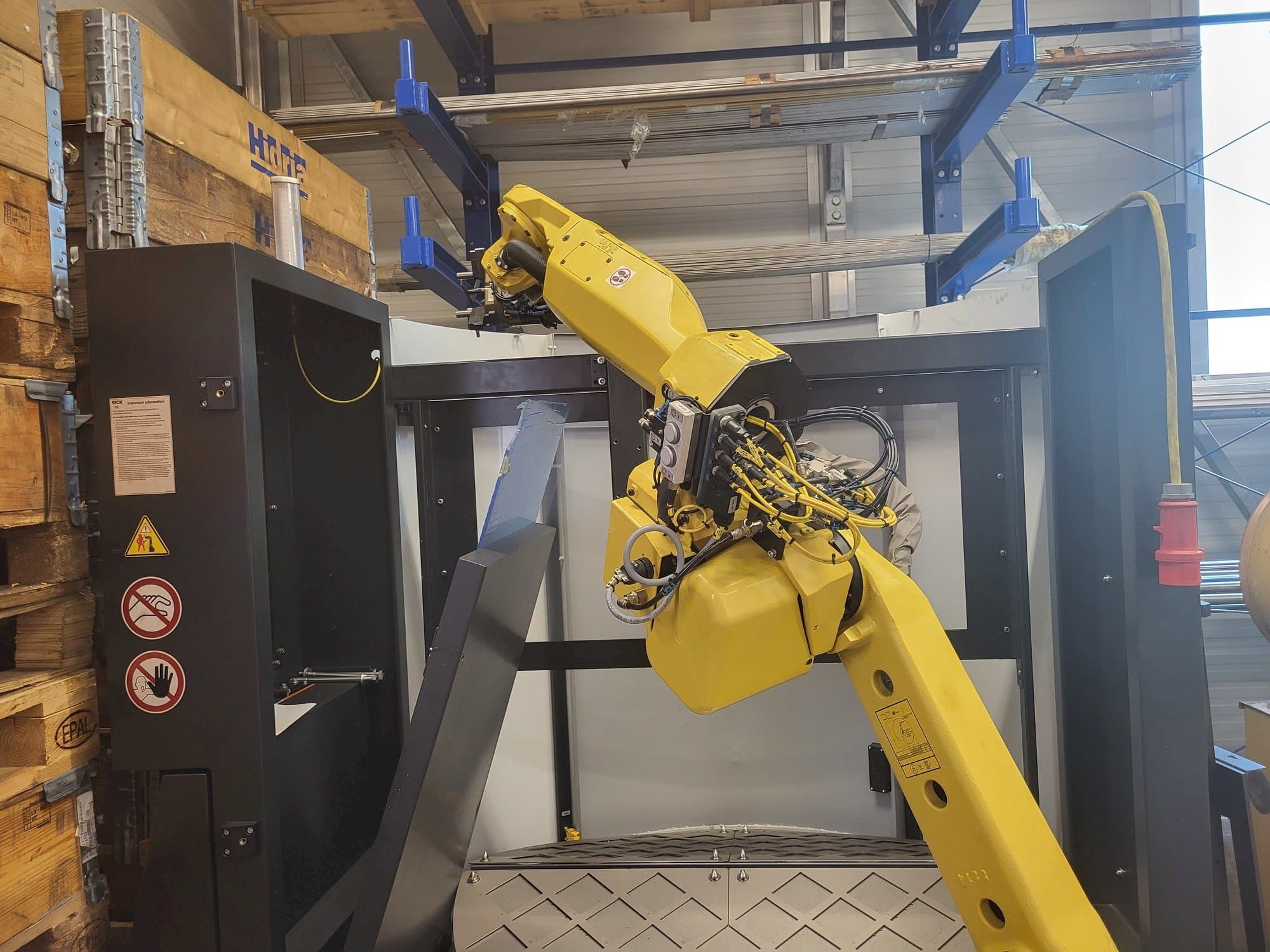 Frontansicht der HALTER Load Assistant U-20  Maschine