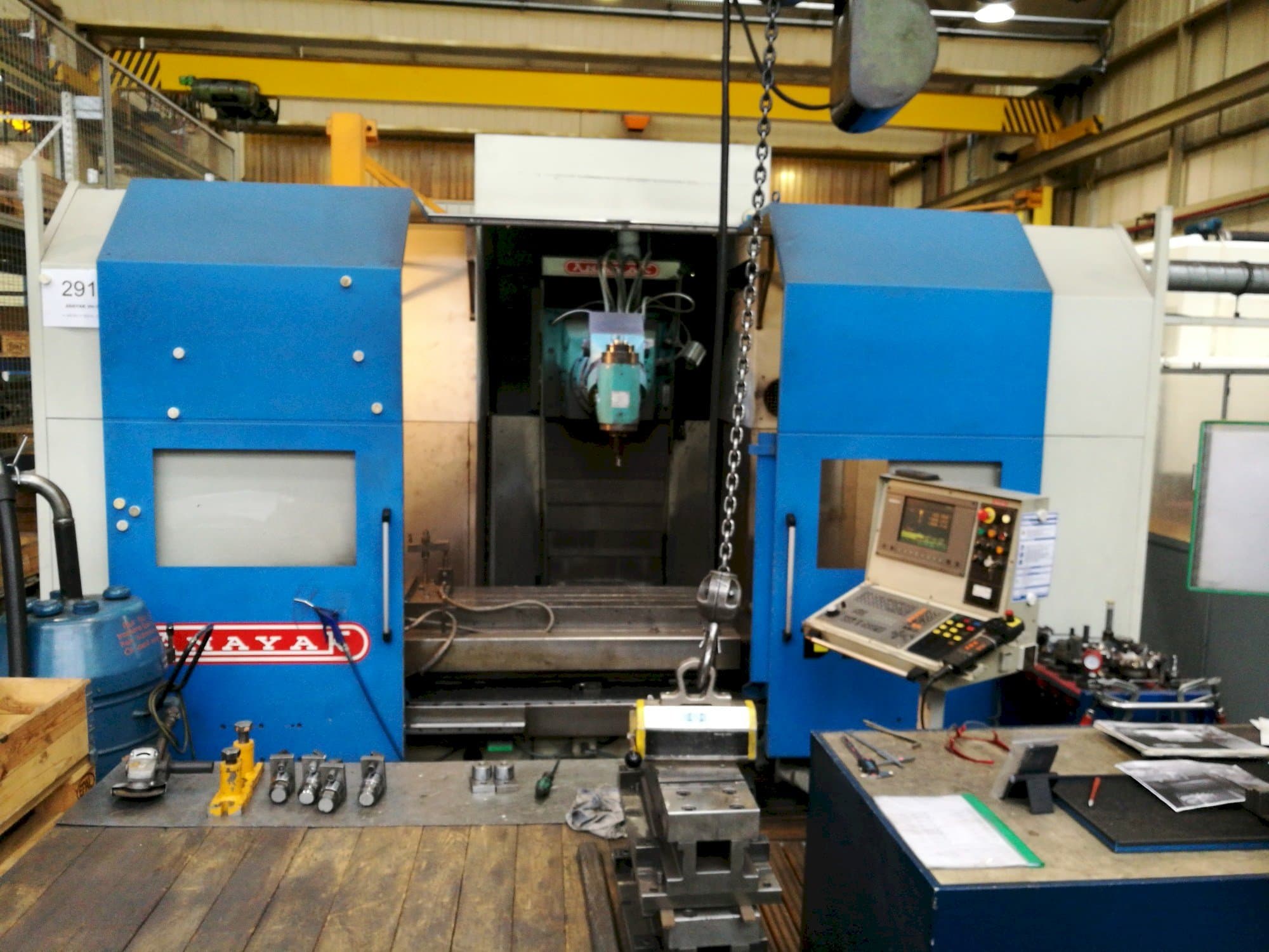 Frontansicht der ANAYAK VH-1800 Maschine