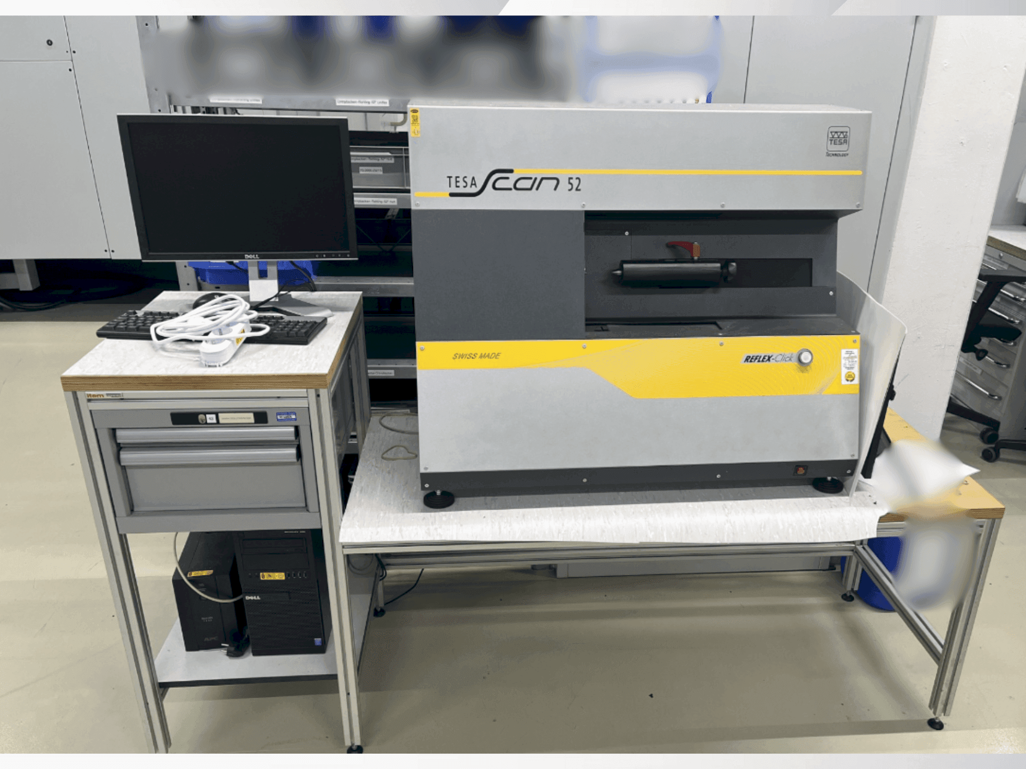 Frontansicht der TESA Scan 52  Maschine