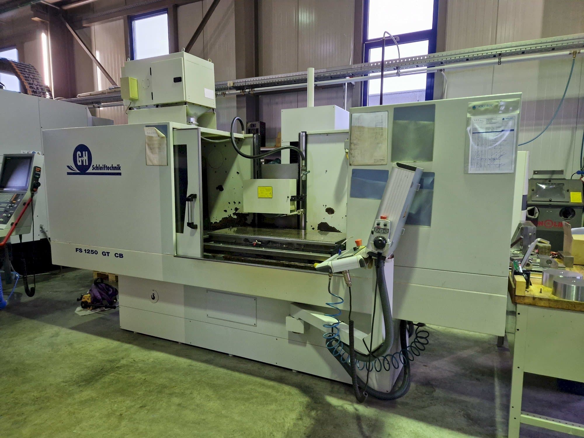 Frontansicht der GEIBEL & HOTZ FS 1250 GT CB  Maschine