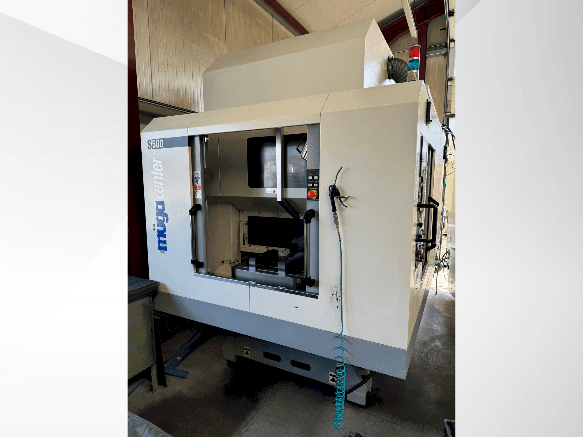 Frontansicht der Muga S500 Maschine