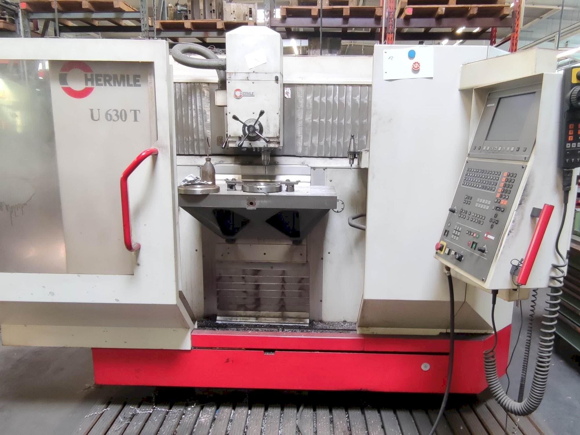 Frontansicht der HERMLE U630T  Maschine