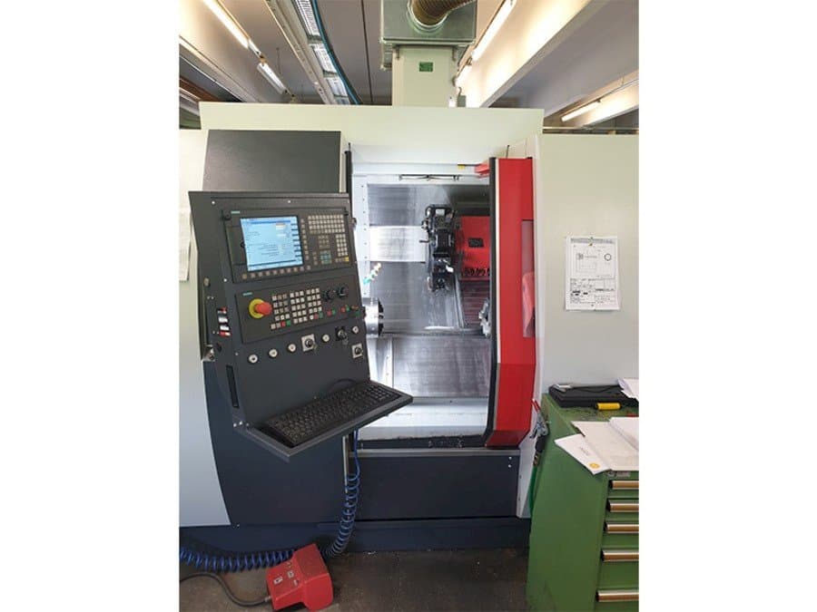 Frontansicht der EMCO Turn E 65  Maschine