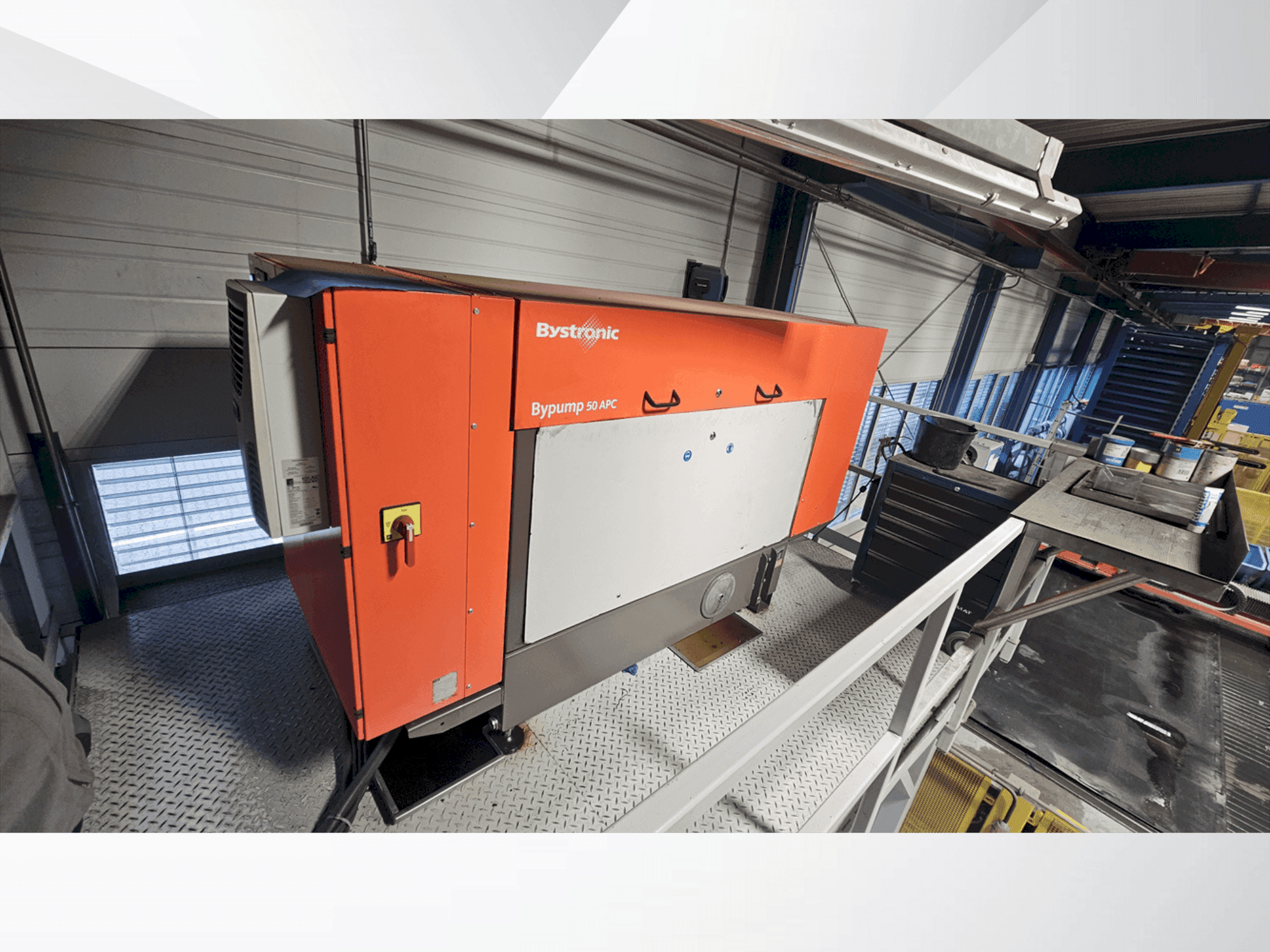 Frontansicht der Bystronic Byjet 6030L  Maschine