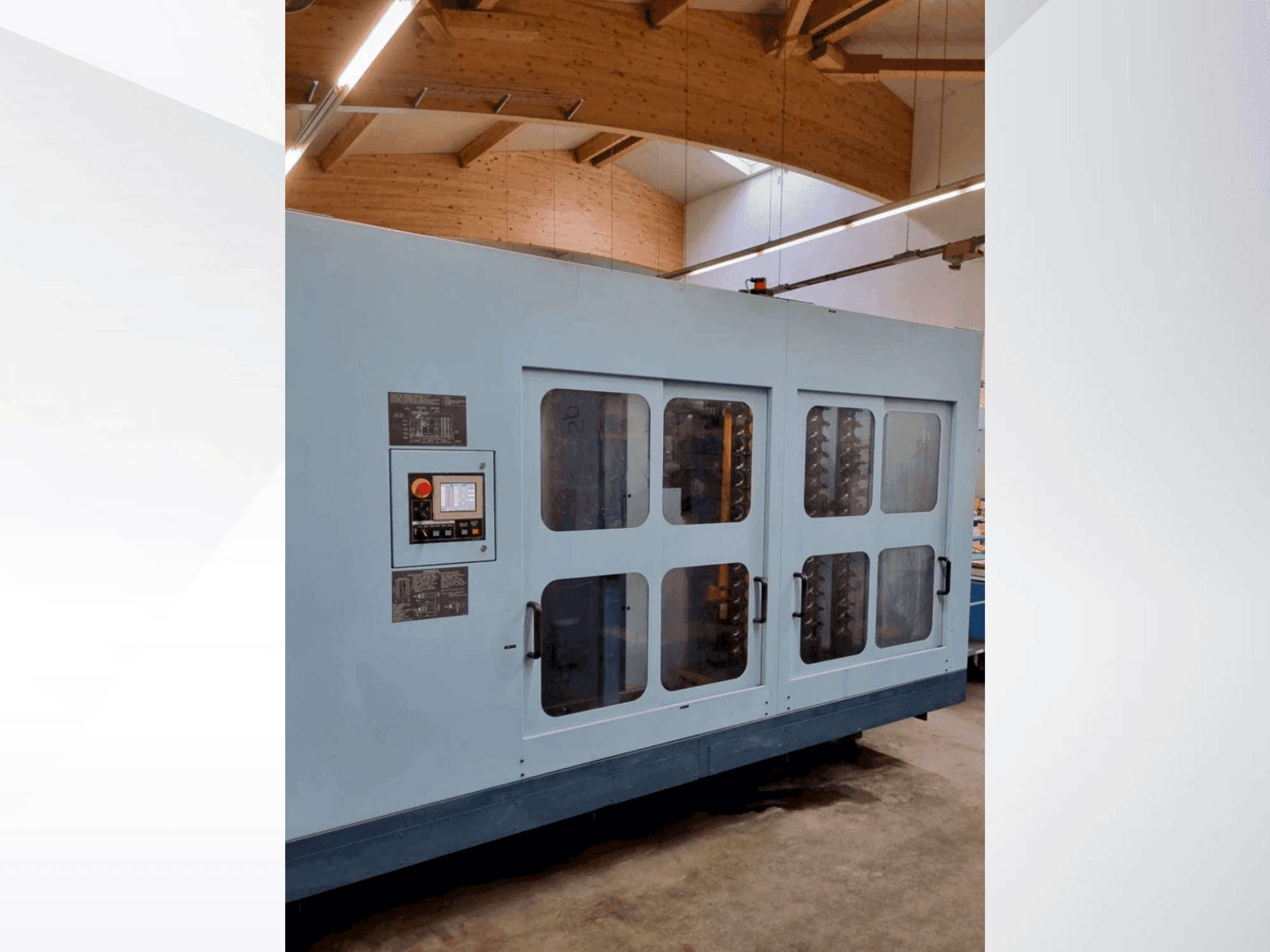 Frontansicht der Matsuura H PLUS-405 Maschine