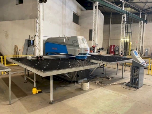 Frontansicht der Euromac Mbx6 Plus  Maschine