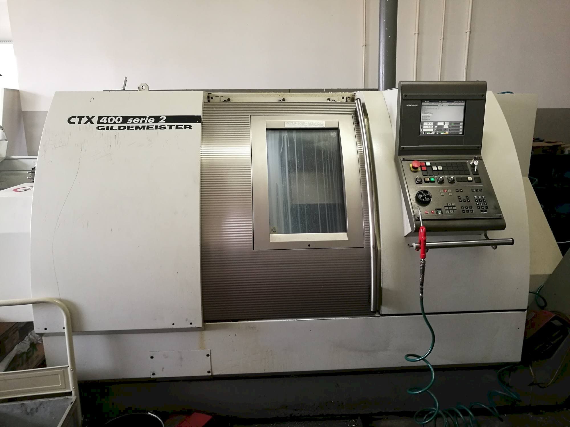 Frontansicht der Gildemeister CTX 400 S2  Maschine