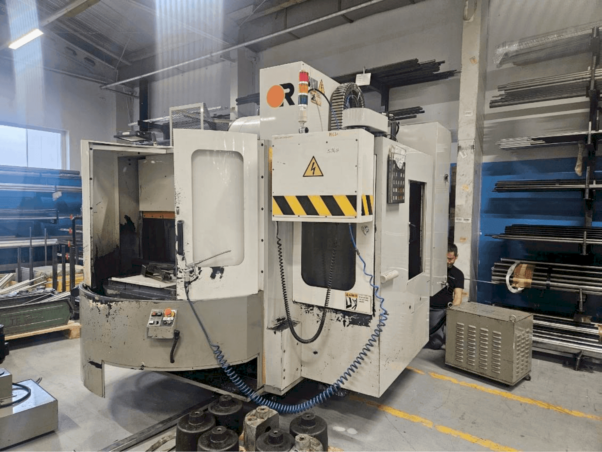 Frontansicht der Victor Vcenter 70 - APC  Maschine