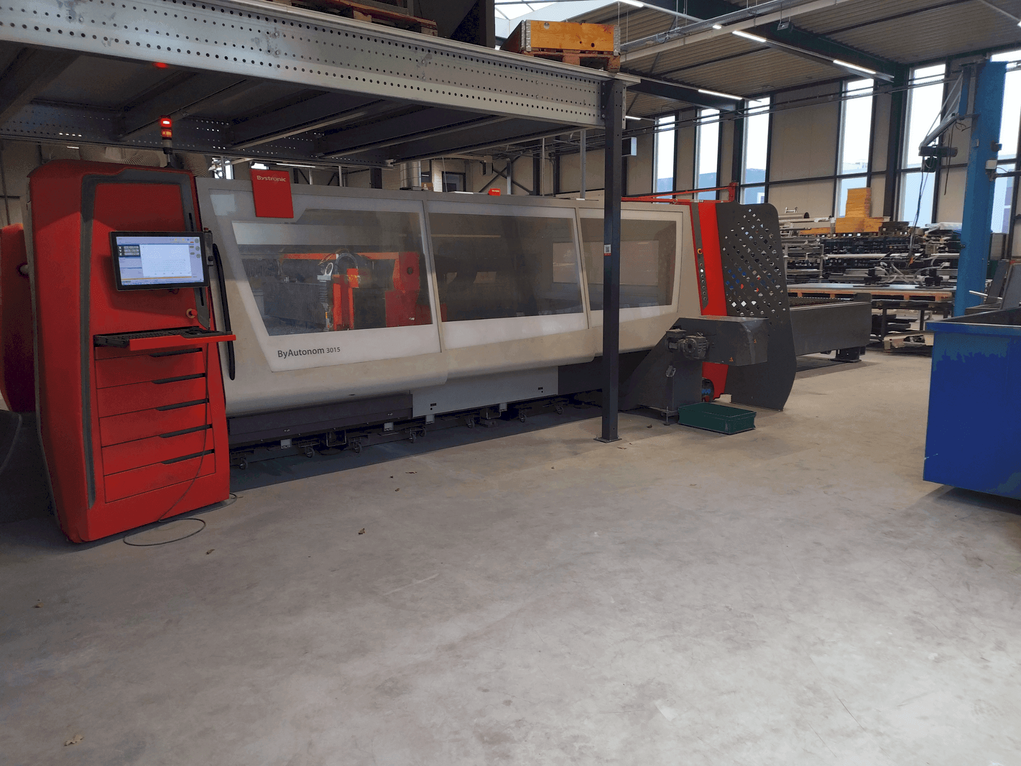 Frontansicht der Bystronic ByAutonom 3015  Maschine