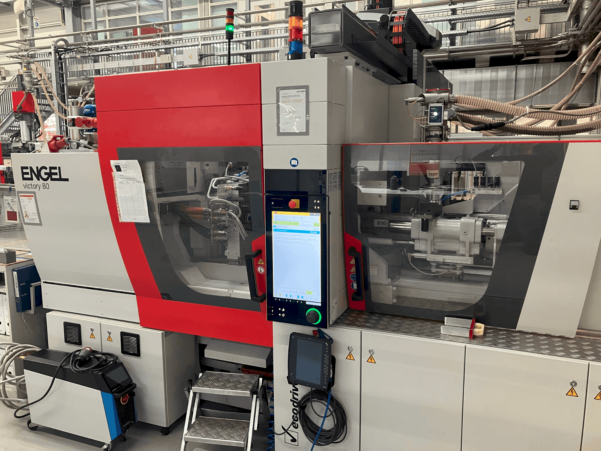 Frontansicht der Engel victory 200/80 tech  Maschine