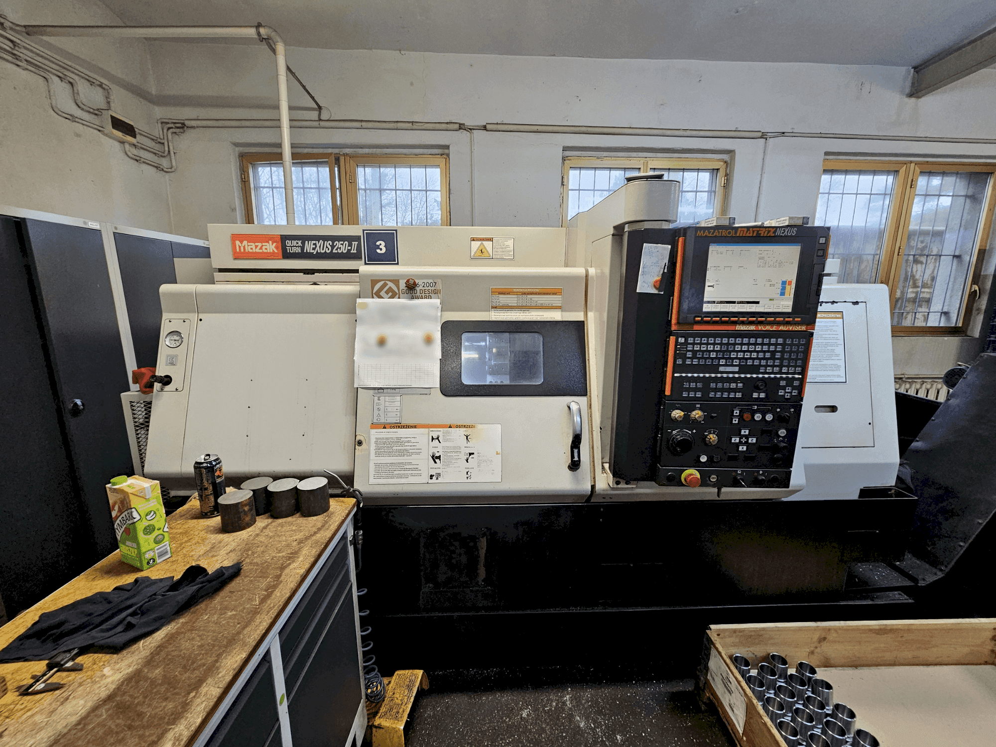 Frontansicht der Mazak QUICKTURN NEXUS 250-II  Maschine
