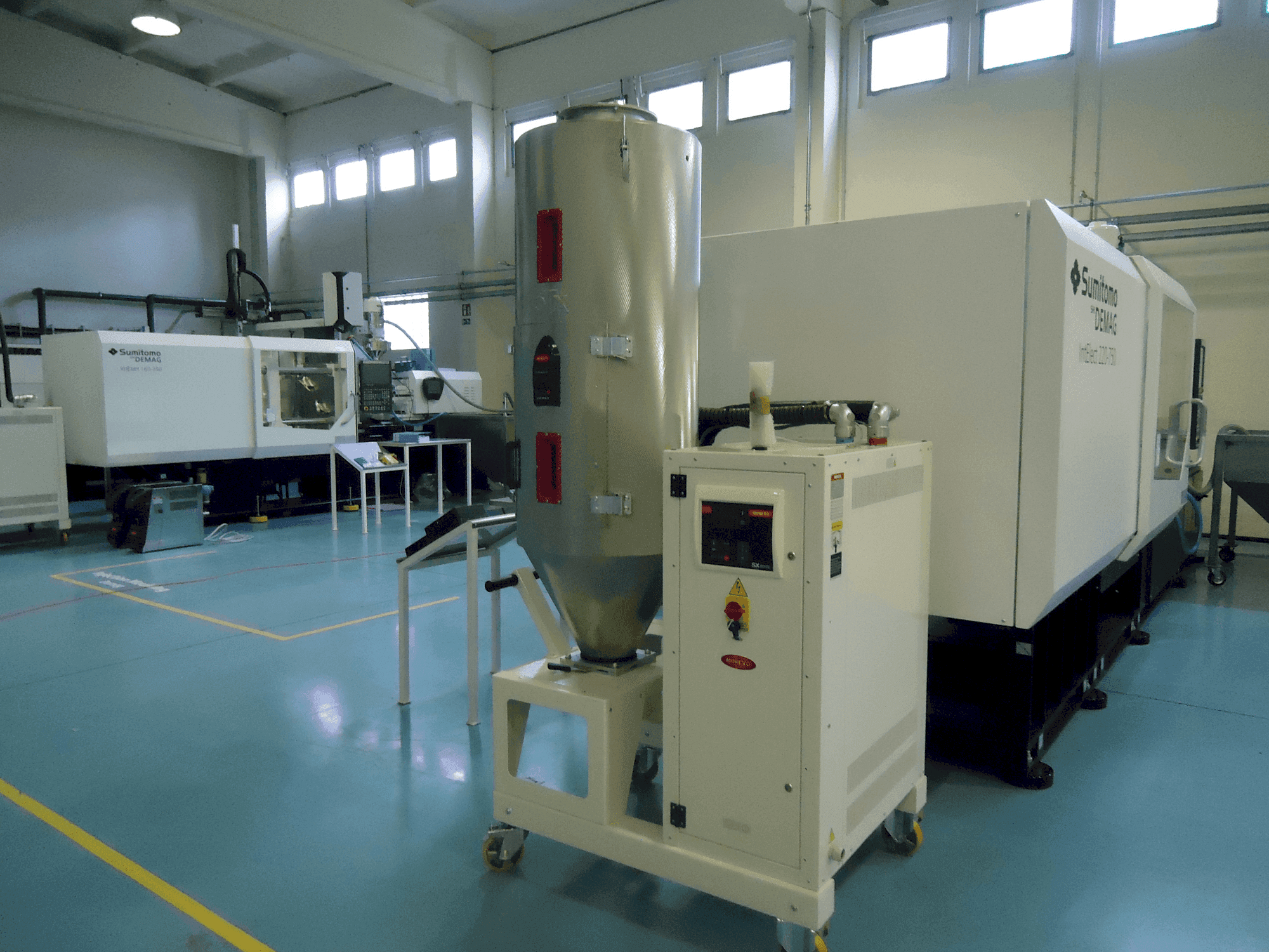 Frontansicht der SUMITOMO SHI DEMAG IntElect 220/610-750 smart  Maschine