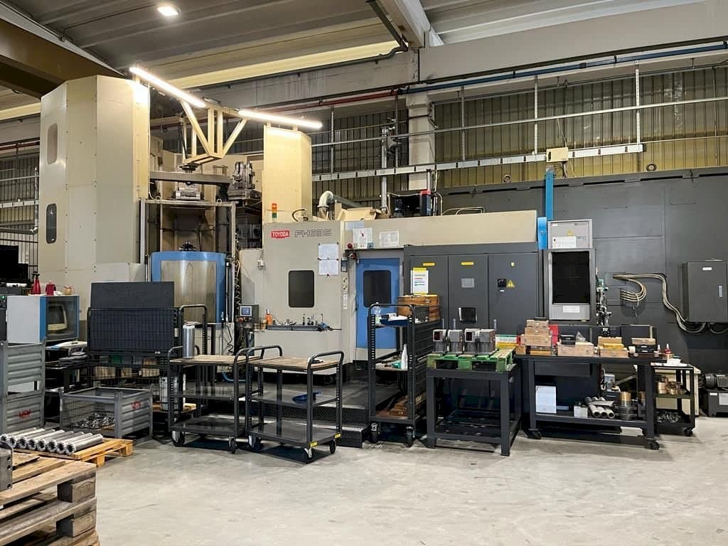 Frontansicht der TOYODA FH63S  Maschine