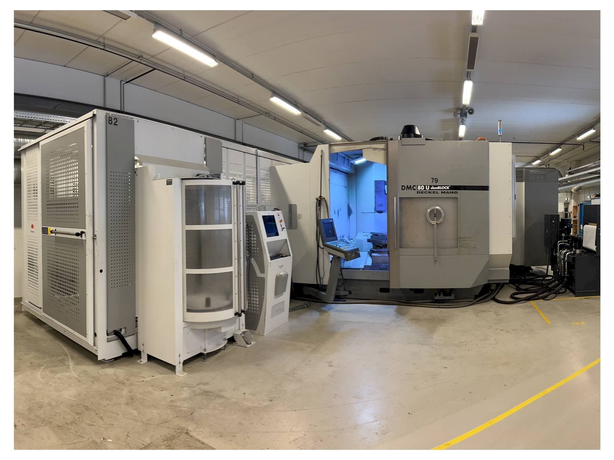 Frontansicht der DMG DMC 80 U duoBLOCK  Maschine