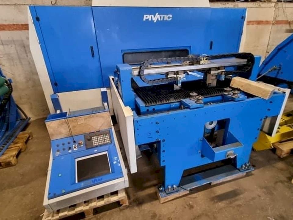 Frontansicht der Pivatic PCC125  Maschine