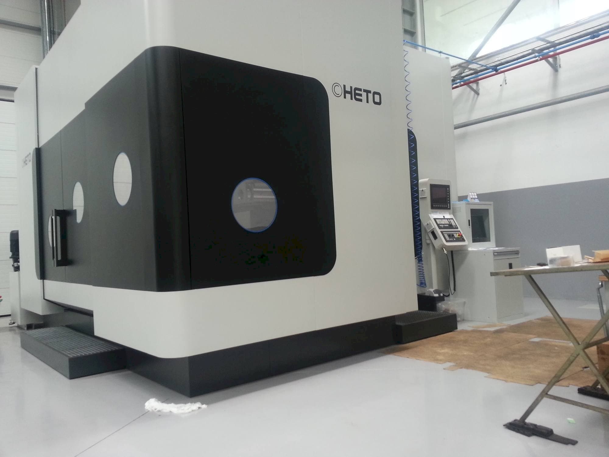 Frontansicht der CHETO IX3000  Maschine