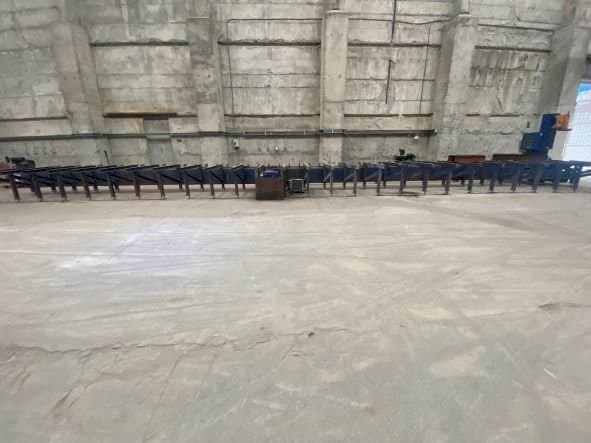 Frontansicht der Peddinghaus Avenger MDL1000B  Maschine