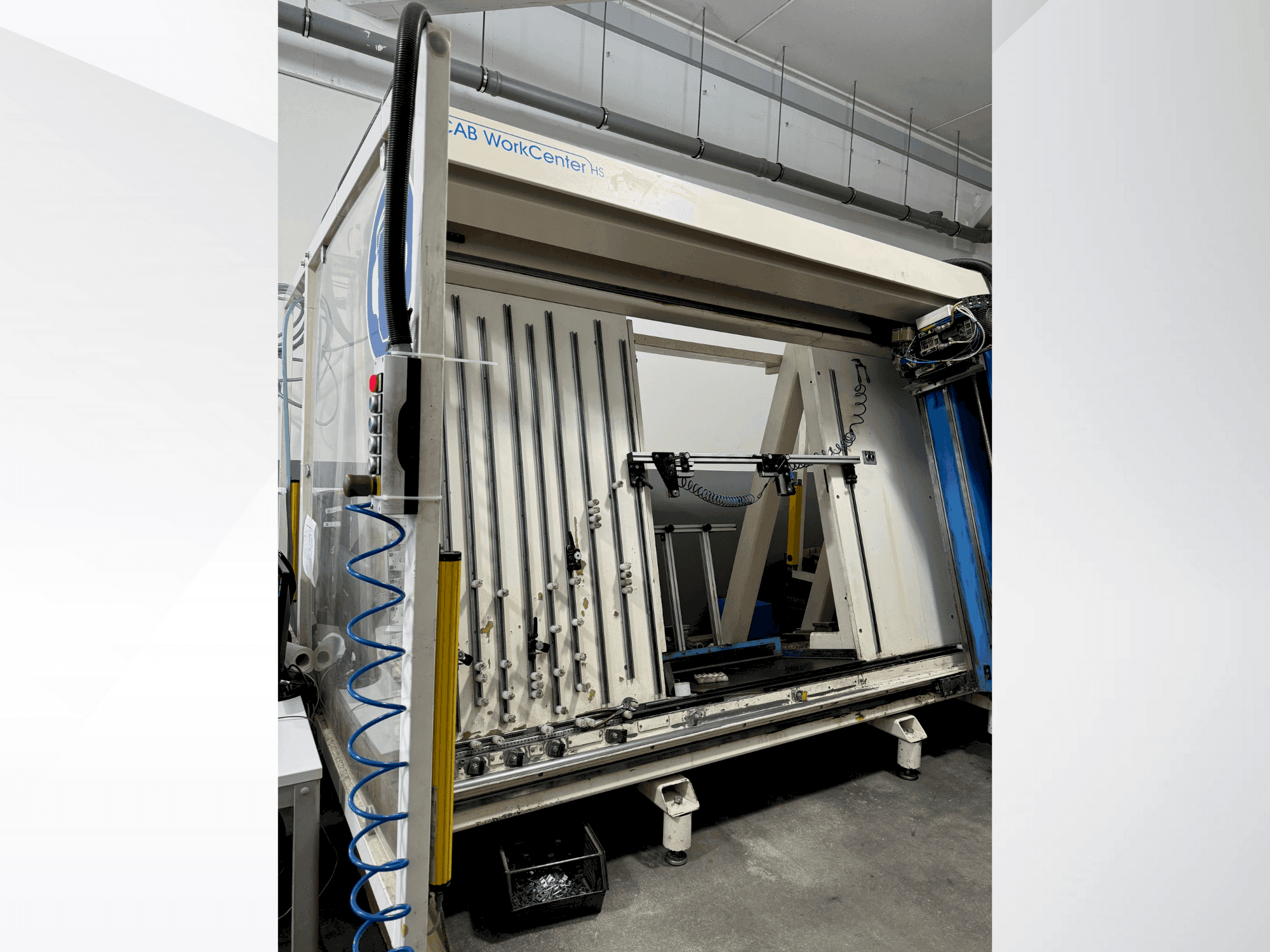 Frontansicht der STEINHAUER eCAB workCenter HS  Maschine