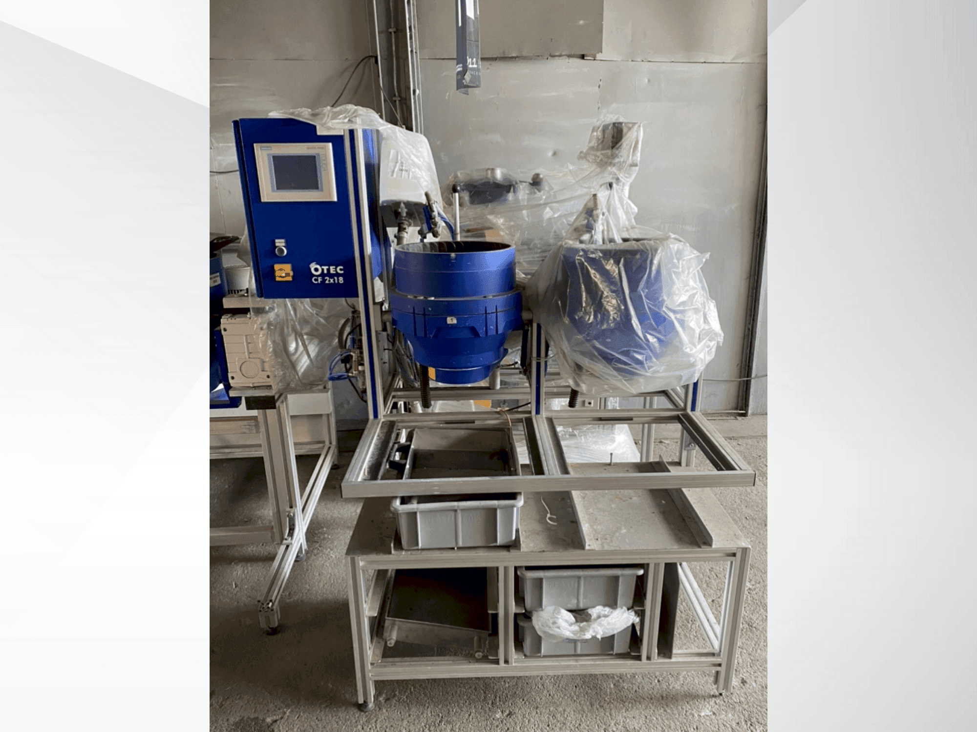 Frontansicht der OTEC CF 2x 18  Maschine