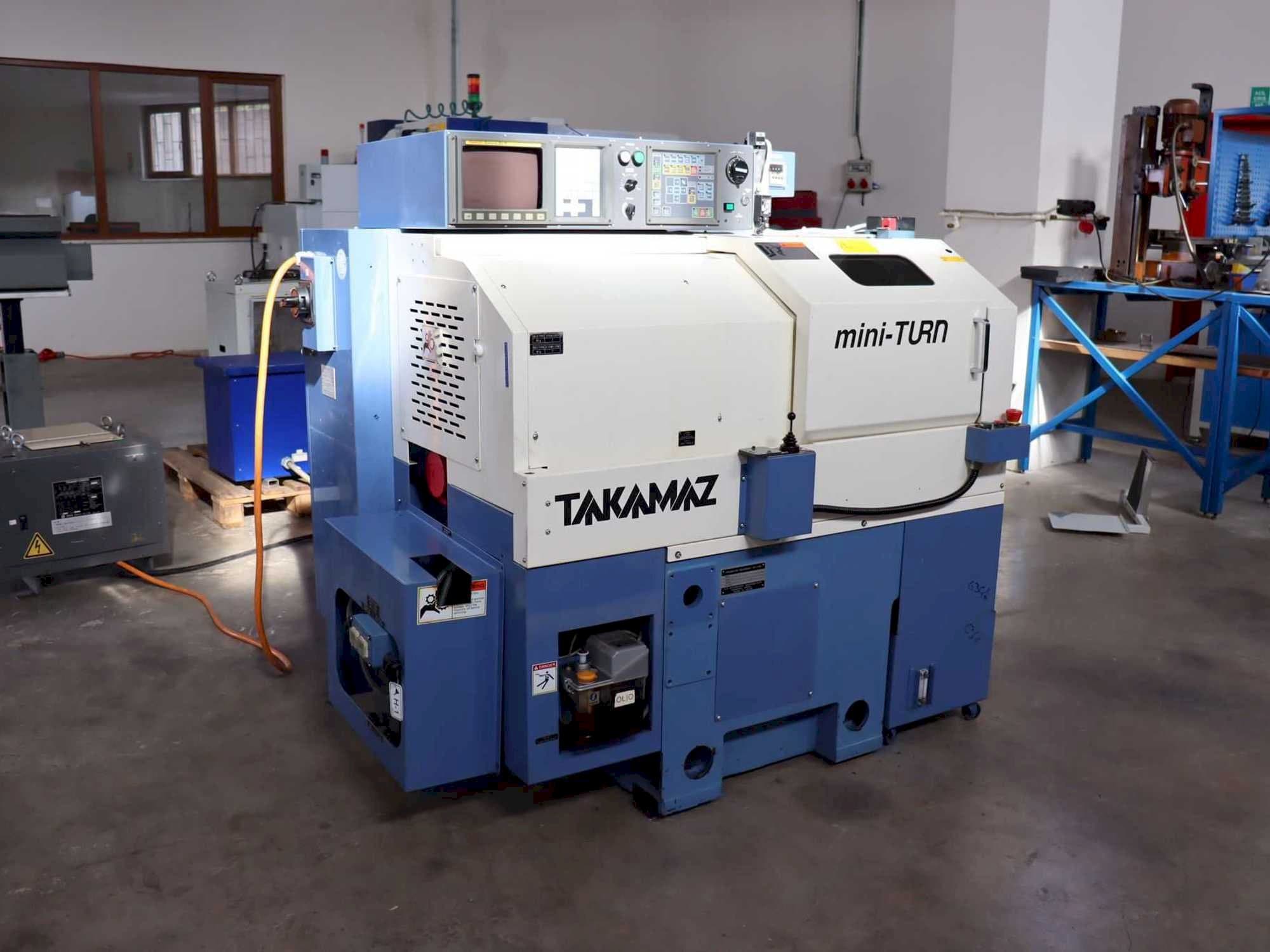 Frontansicht der Takamaz mini-Turn  Maschine