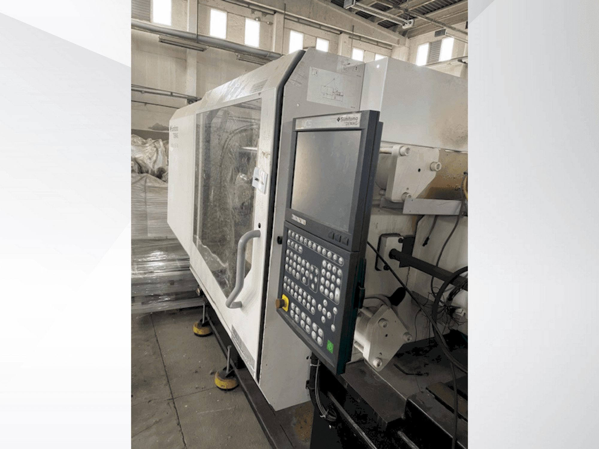 Frontansicht der SUMITOMO SHI DEMAG IntElect 160/520-340 smart  Maschine