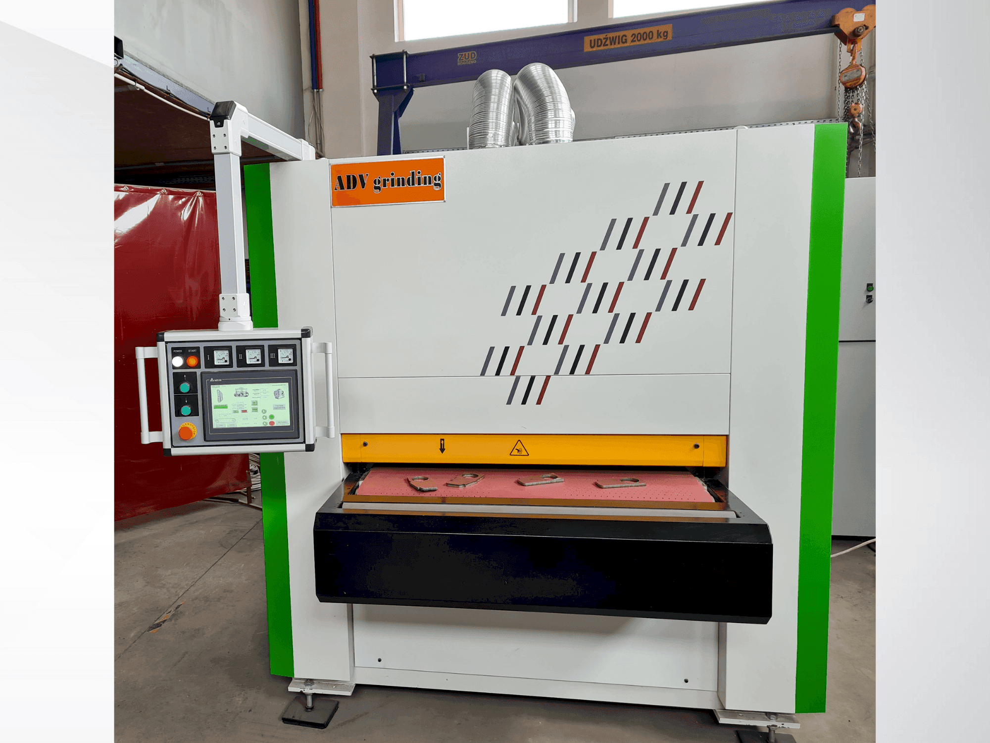 Frontansicht der ADV 508-RW-1100  Maschine