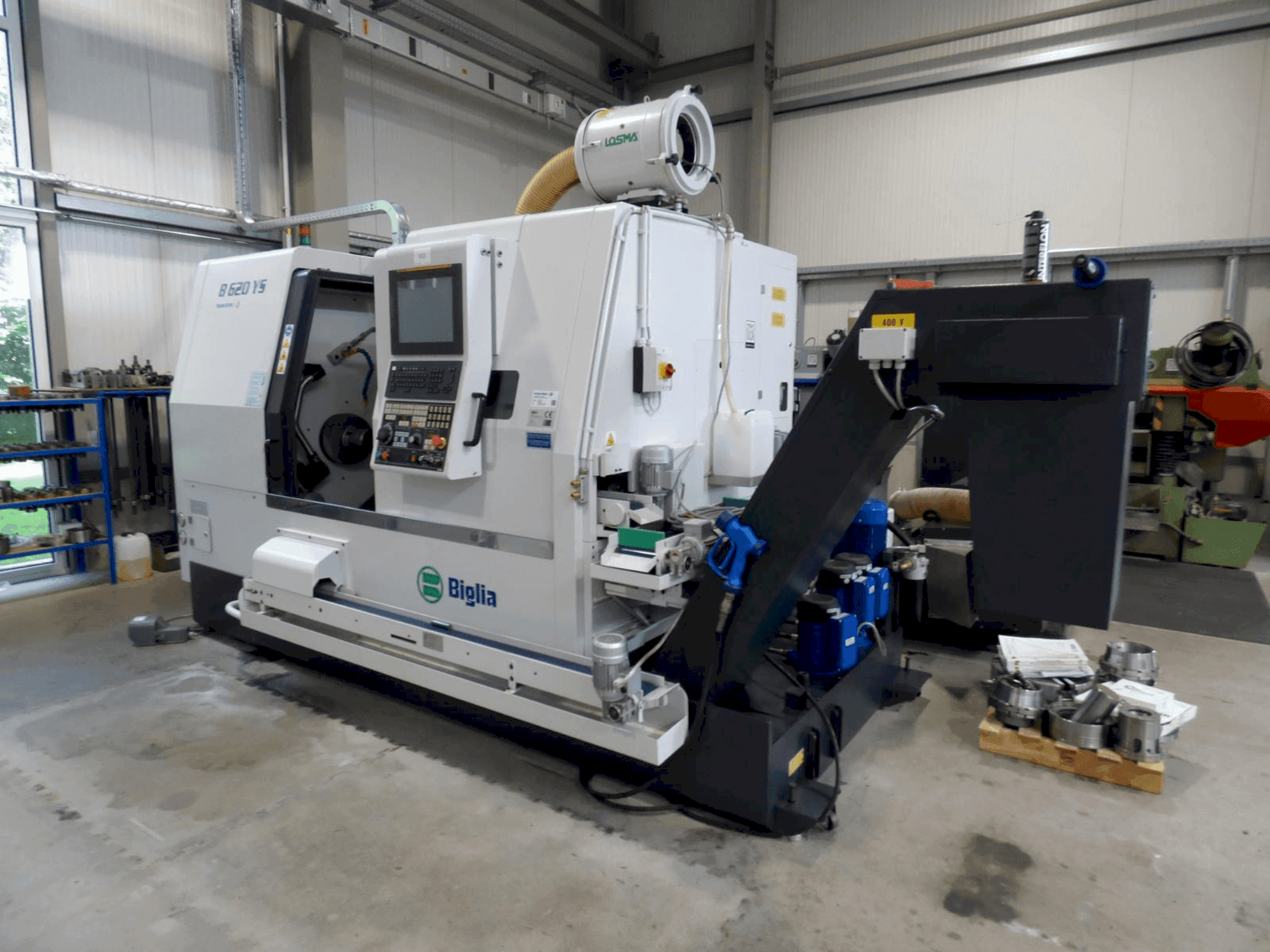 Frontansicht der Biglia B620YS  Maschine