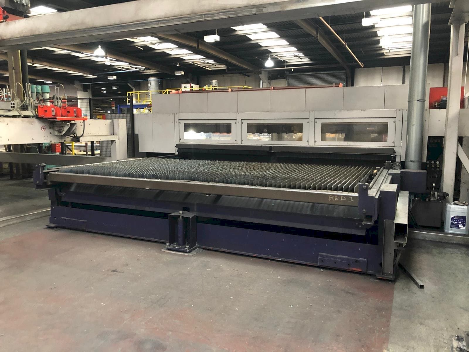Frontansicht der Bystronic Byspeed 4020  Maschine