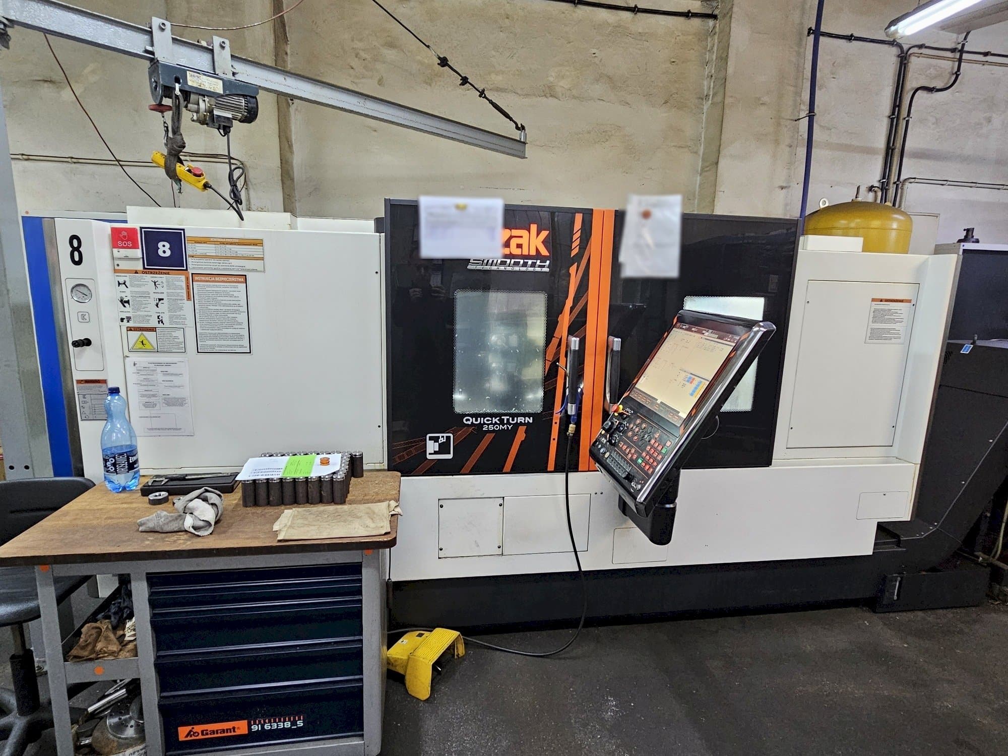 Frontansicht der Mazak QUICK TURN SMOOTH 250MY  Maschine