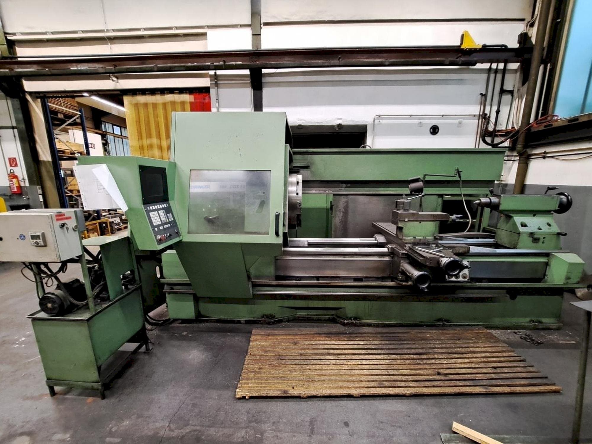 Frontansicht der BOEHRINGER VDF DUS 1000  Maschine