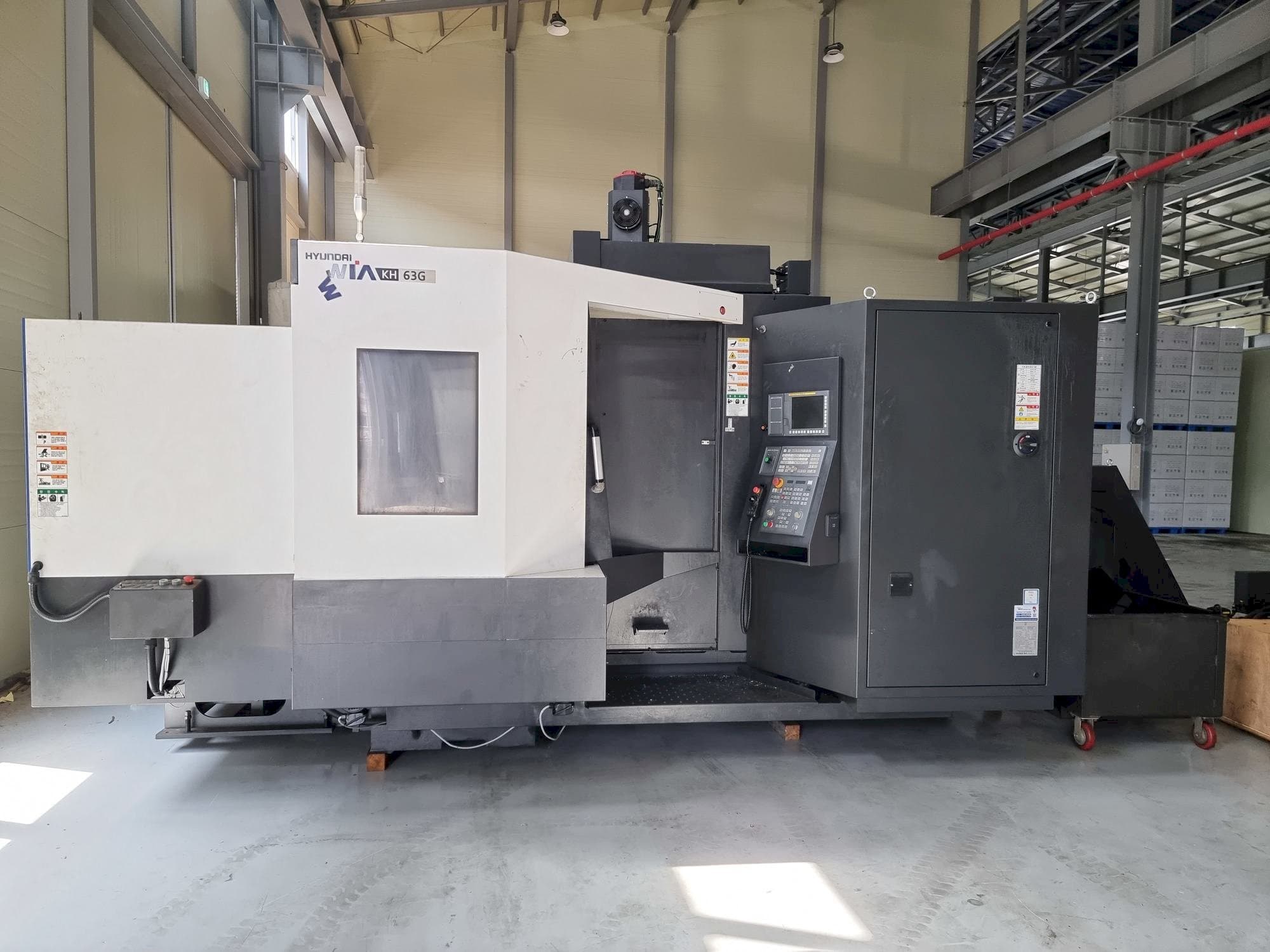 Frontansicht der Hyundai Wia KH63G  Maschine