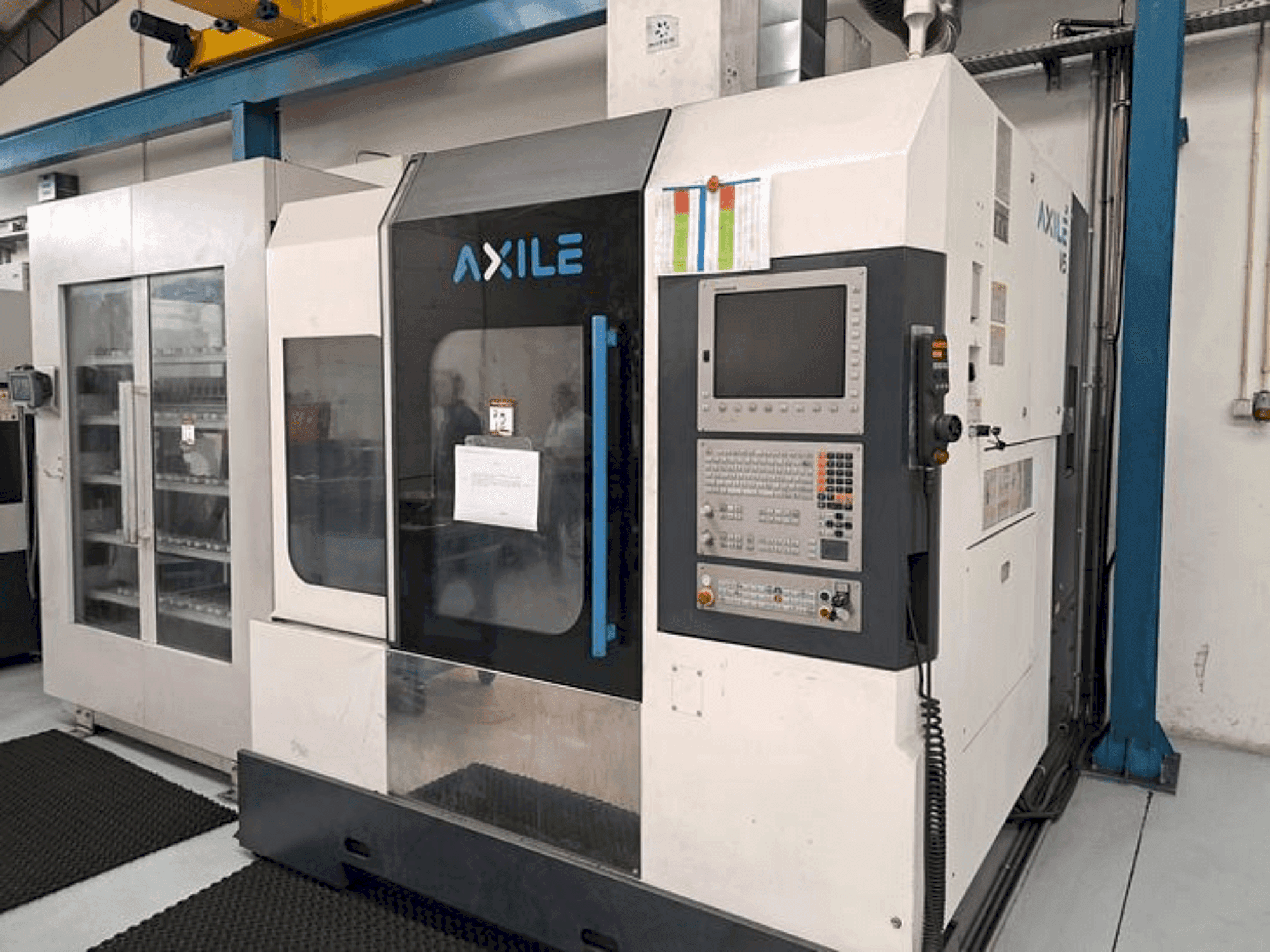 Frontansicht der AXILE V5  Maschine