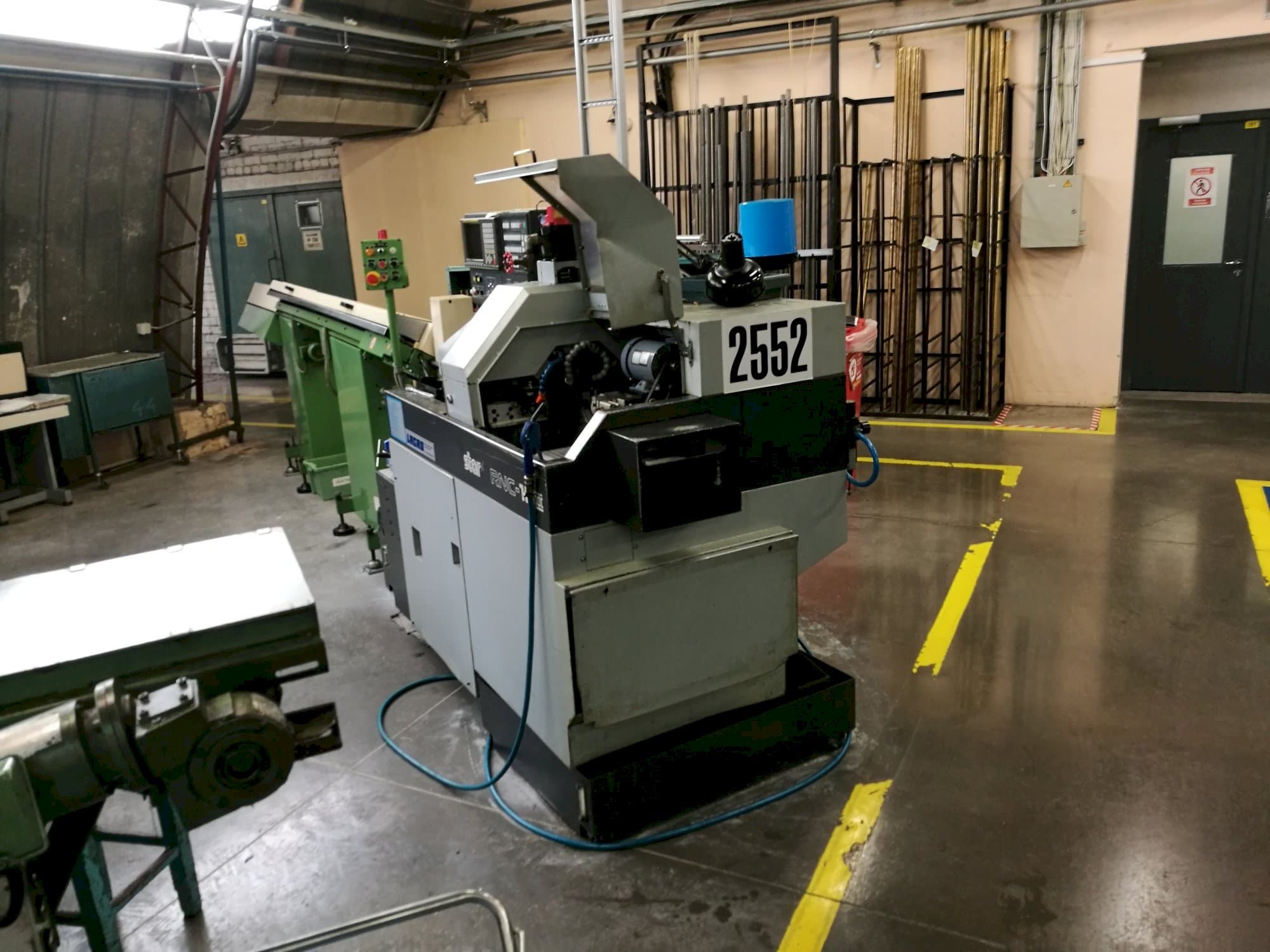 Frontansicht der Star RNC-16  Maschine