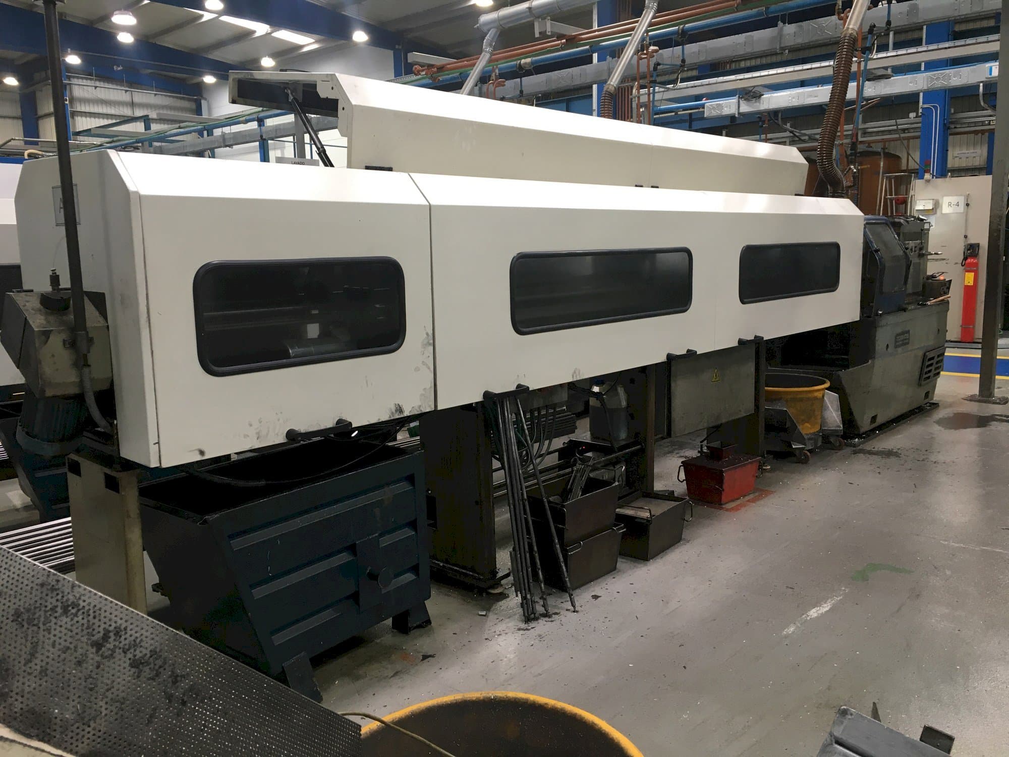 Frontansicht der Tornos-Moutier Suisse AS 14  Maschine