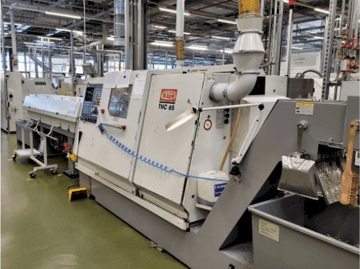 Frontansicht der TRAUB TNC 65 DGY  Maschine